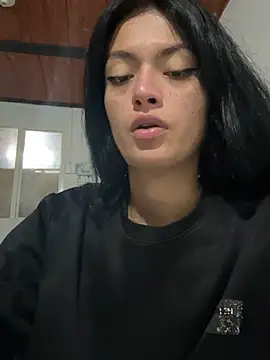 LiaCollings online show from January 17, 12:15 am