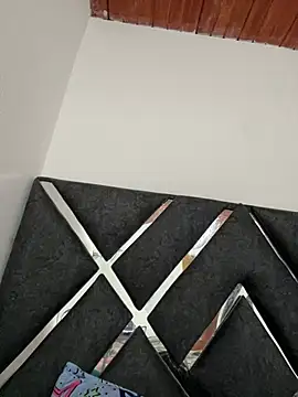LiaCollings online show from July 17, 11:39 am