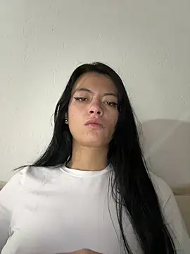 LiaCollings online show from August 3, 11:26 am