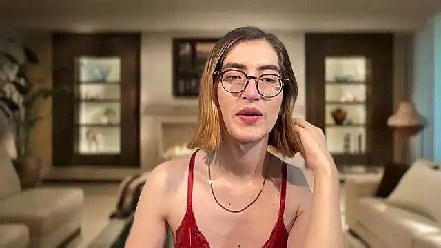 Snapshot of rousseblossom chatting on November 23, 11:26 pm rousseblossom online show from November 23, 11:26 pm