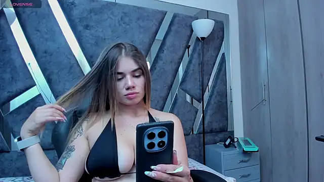 SweetMichel  online show from February 27, 1:22 pm