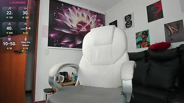 lycoris 19 online show from September 25, 8:45 pm