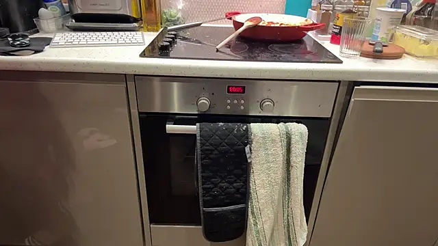 CelineLuxe online show from October 31, 7:04 pm