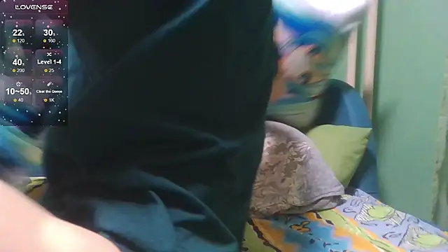 your   honeyy online show from December 14, 1:49 pm