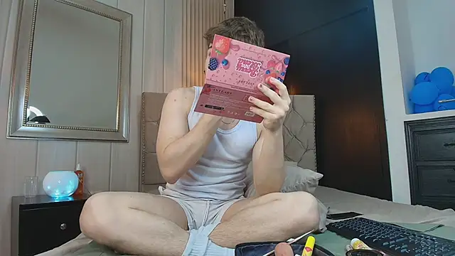 TaylerWhite online show from September 11, 12:27 pm