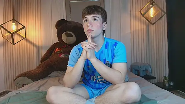 TaylerWhite online show from October 2, 12:56 pm