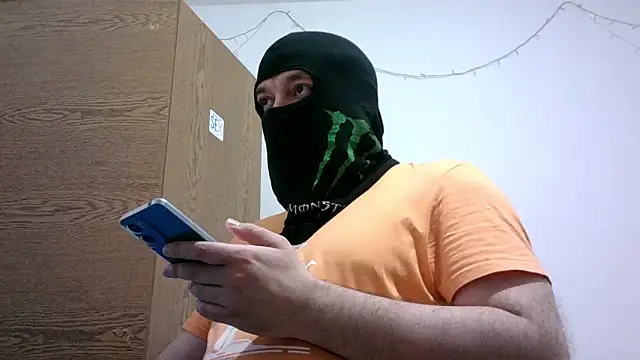 Black Scorpion91 online show from November 5, 6:41 pm