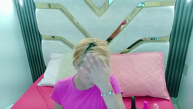 charlotte phaeton online show from February 18, 10:28 pm