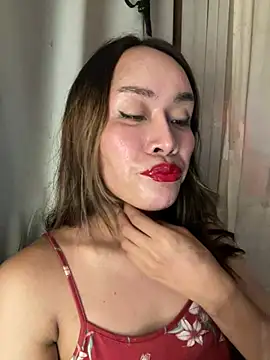 RomanticPearlTS online show from July 21, 1:24 pm