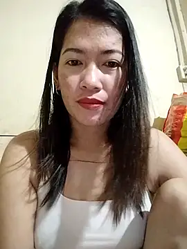 Snapshot of wildxxxGia chatting on May 18, 8:14 pm wildxxxGia online show from May 18, 8:14 pm