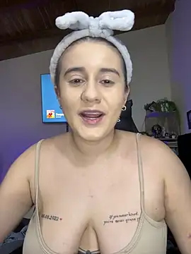 Lana Herondale online show from May 2, 3:33 am