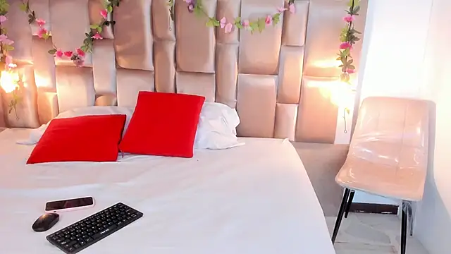 Kendramonroe online show from October 21, 12:06 pm
