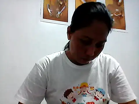 nhayasquirt online show from September 13, 9:42 am