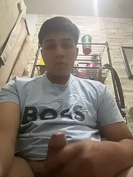 Snapshot of Tavosexy22 chatting on March 29, 10:26 am Tavosexy22 online show from March 29, 10:26 am