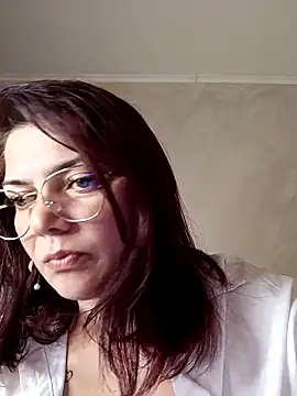 LadyNora online show from May 3, 4:57 pm