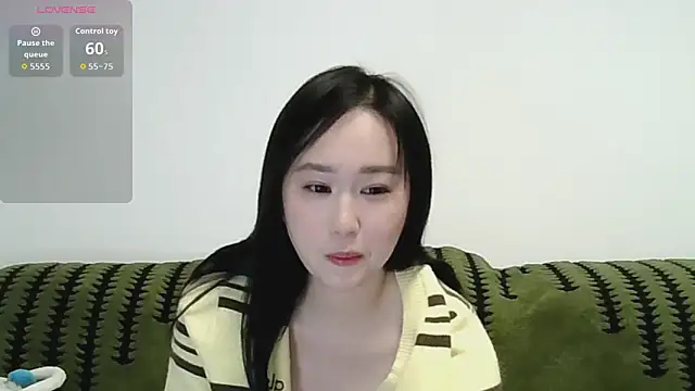 Snapshot of Belinda66 chatting on October 28, 2:09 pm Belinda66 online show from October 28, 2:09 pm