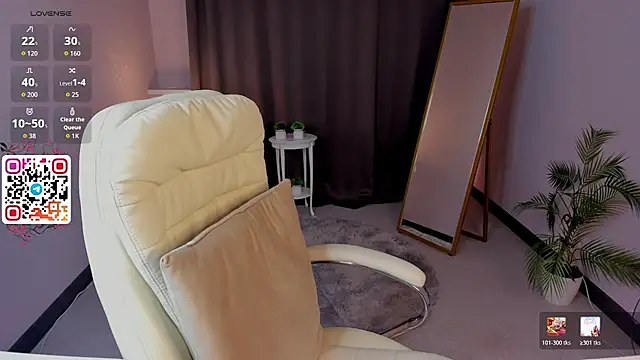 cute luucy online show from March 2, 5:08 am