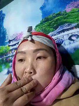 PhamPhung online show from February 11, 9:25 am