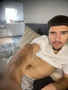 Snapshot of los_freaky chatting on November 10, 1:43 pm los freaky online show from November 10, 1:43 pm