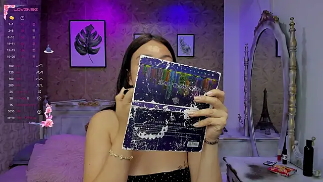 Snapshot of Dali_collin chatting on October 6, 12:13 pm Dali collin online show from October 6, 12:13 pm