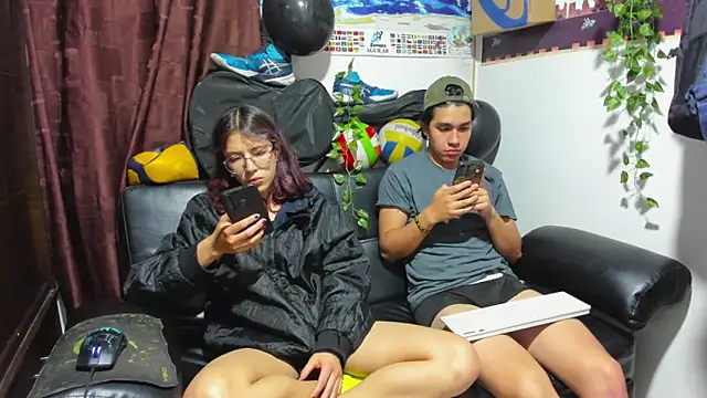 Donuts DD online show from September 12, 7:52 am