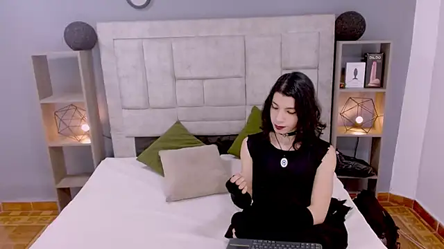 Atley Dolly online show from July 3, 11:22 pm