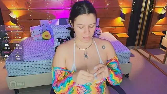 hanna kimura online show from October 7, 7:44 pm