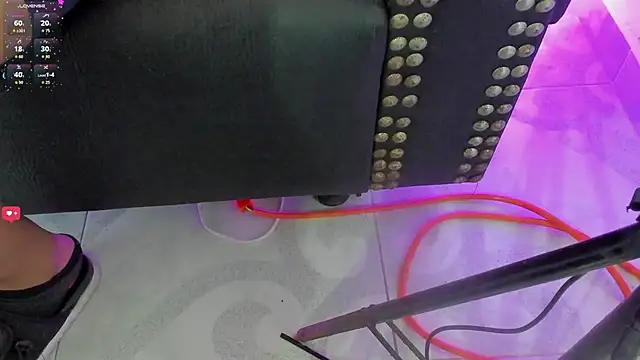 yasmin rahal online show from February 13, 1:40 pm