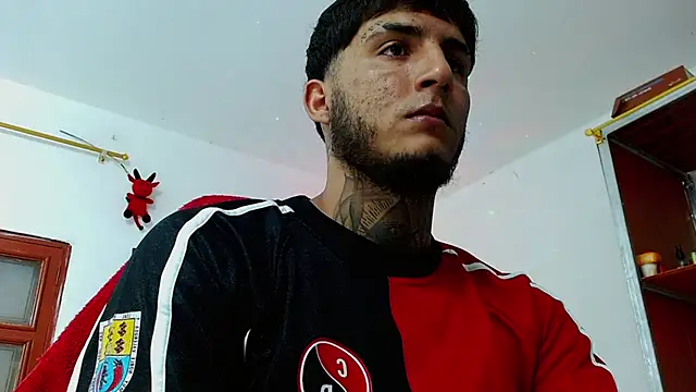 Snapshot of Lord_Luciferhot_Dirty666 chatting on October 10, 11:26 pm Lord Luciferhot Dirty666 online show from October 10, 11:26 pm