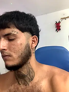 Snapshot of Lord_Luciferhot_Dirty666 chatting on October 17, 10:01 pm Lord Luciferhot Dirty666 online show from October 17, 10:01 pm