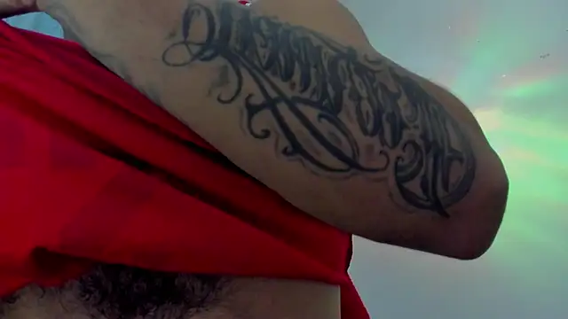 Snapshot of Lord_Luciferhot_Dirty666 chatting on December 18, 8:37 pm Lord Luciferhot Dirty666 online show from December 18, 8:37 pm