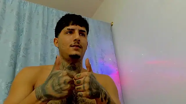 Snapshot of Lord_Luciferhot_Dirty666 chatting on January 11, 6:24 pm Lord Luciferhot Dirty666 online show from January 11, 6:24 pm