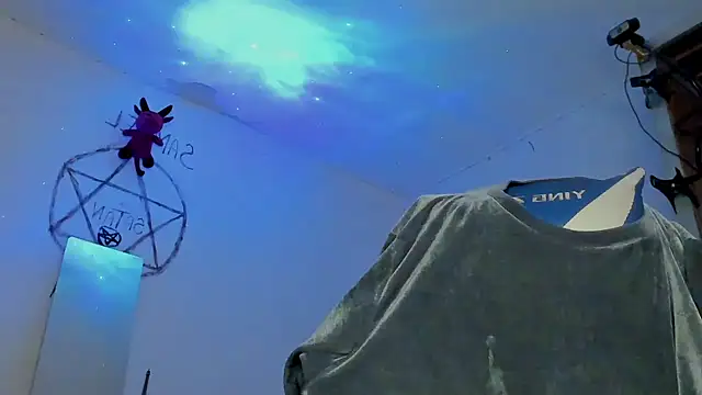 Snapshot of Lord_Luciferhot_Dirty666 chatting on February 18, 3:46 am Lord Luciferhot Dirty666 online show from February 18, 3:46 am