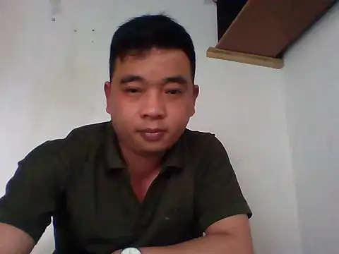 Snapshot of Boy_kuto77 chatting on October 30, 7:32 am Boy kuto77 online show from October 30, 7:32 am