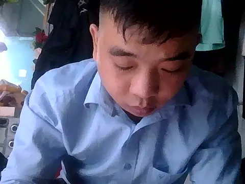 Snapshot of Boy_kuto77 chatting on January 13, 3:34 am Boy kuto77 online show from January 13, 3:34 am