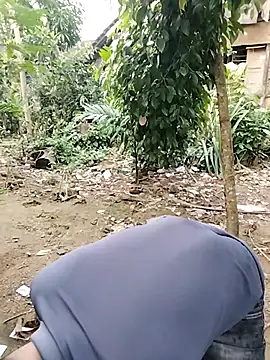 Snapshot of Boy_kuto77 chatting on February 13, 10:44 am Boy kuto77 online show from February 13, 10:44 am