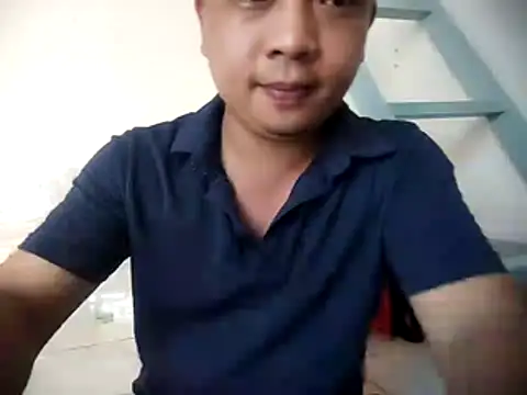 Snapshot of Boy_kuto77 chatting on May 16, 4:09 am Boy kuto77 online show from May 16, 4:09 am
