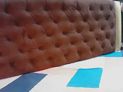 Snapshot of elize__ chatting on November 24, 3:39 am elize online show from November 24, 3:39 am