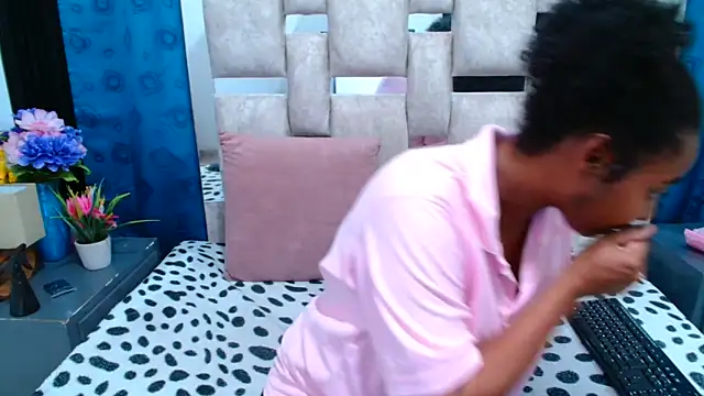 AmbarSmit online show from September 13, 4:23 am