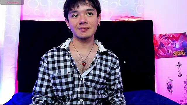 Snapshot of kody_sexy chatting on September 21, 11:34 am kody sexy online show from September 21, 11:34 am