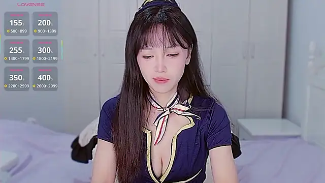 Snapshot of XiaoNana_ chatting on October 21, 1:28 am XiaoNana online show from October 21, 1:28 am