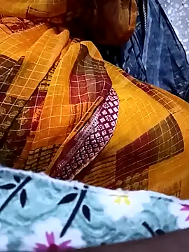 Snapshot of twpatil chatting on October 7, 9:17 am twpatil online show from October 7, 9:17 am