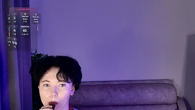 Snapshot of RinaShy chatting on September 19, 5:20 am RinaShy online show from September 19, 5:20 am