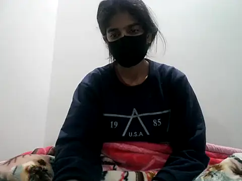 Snapshot of Aarohi_An chatting on November 26, 2:29 pm Aarohi An online show from November 26, 2:29 pm