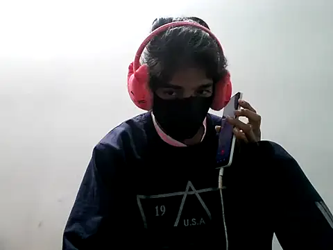 Snapshot of Aarohi_An chatting on December 3, 2:37 pm Aarohi An online show from December 3, 2:37 pm