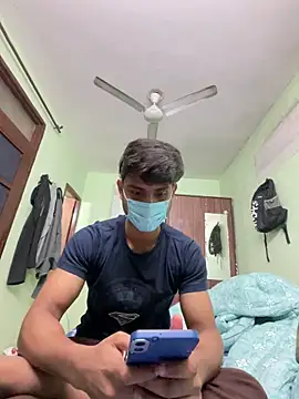 Mr Cajonny0 online show from December 3, 3:43 pm