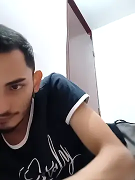 Snapshot of Exlifer chatting on January 17, 3:44 am Exlifer online show from January 17, 3:44 am