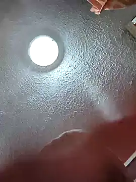 Snapshot of Exlifer chatting on February 21, 3:40 am Exlifer online show from February 21, 3:40 am