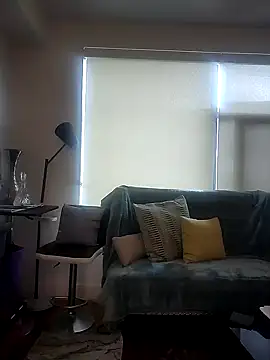 Snapshot of Caramel_Lights chatting on November 30, 8:35 pm Caramel Lights online show from November 30, 8:35 pm