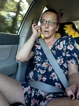 amymatthews92 online show from November 1, 7:38 pm